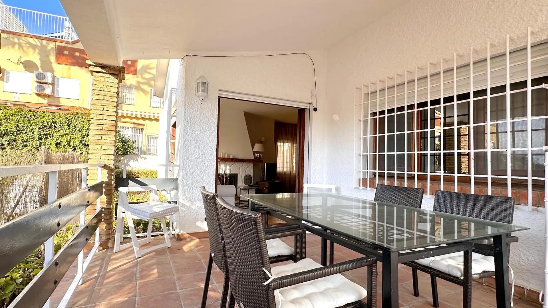 Villa Del Sol Beach Premium 9Pax リンコン・デ・ラ・ビクトリア 0*,  スペイン